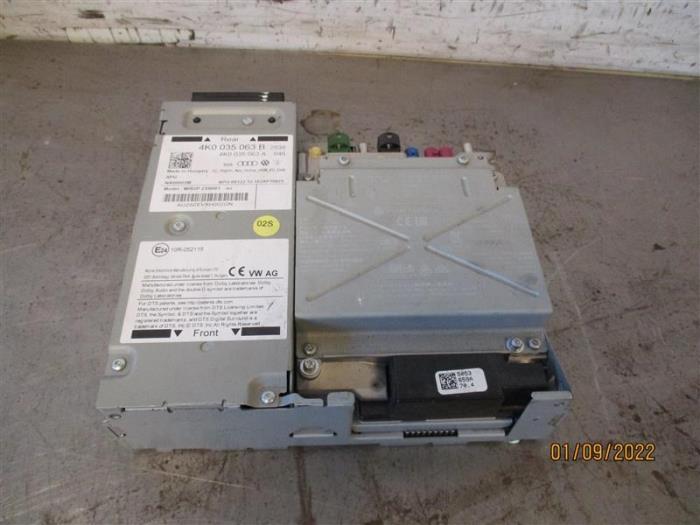 Usagé Module navigation Audi A7 Sportback (4KA) 2.0 40 TDI Mild Hybrid Prix sur demande proposé par Autohandel-Smet Gebroeders NV