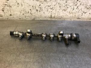 Used Fuel injector nozzle Toyota Auris (E18) 1.4 D-4D-F 16V Price on request offered by Autohandel-Smet Gebroeders NV
