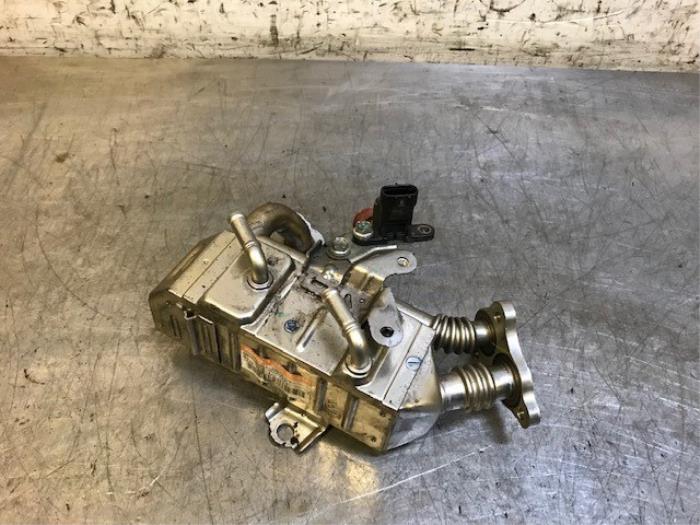 AGR Ventil Toyota Auris (E18), 2012 / 2019 1.4 D-4D-F 16V, Fließheck, 4-tr, Diesel, 1.364cc, 66kW (90pk), FWD, 1NDTV, 2012-10 / 2019-03, NDE180L-DH; NDE180R-DH (Gebraucht)