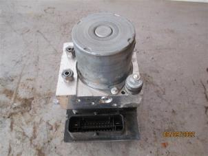 Used ABS pump Peugeot 3008 I (0U/HU) 1.6 HDiF 16V Price on request offered by Autohandel-Smet Gebroeders NV