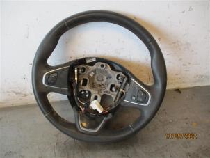 Used Steering wheel Renault Clio IV (5R) 1.5 Energy dCi 90 FAP Price on request offered by Autohandel-Smet Gebroeders NV