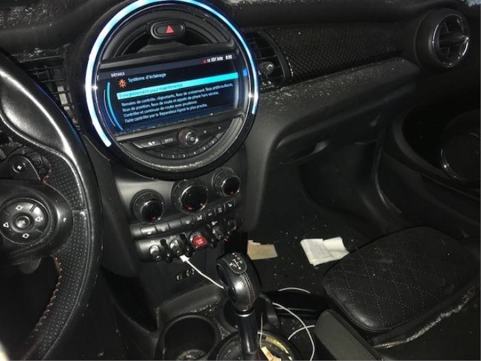 Usagé Système navigation (divers) Mini Mini (F56) 2.0 16V Cooper S Prix sur demande proposé par Autohandel-Smet Gebroeders NV