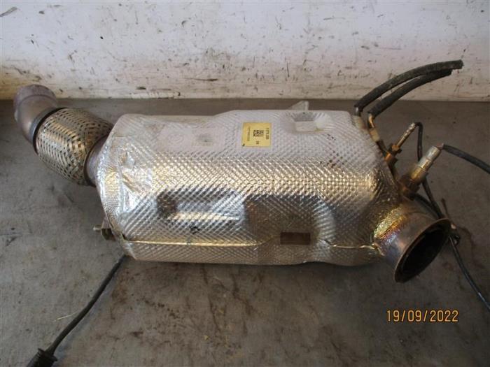 Catalytic converter BMW 5 serie 520d 16V 8579288 B47D20A