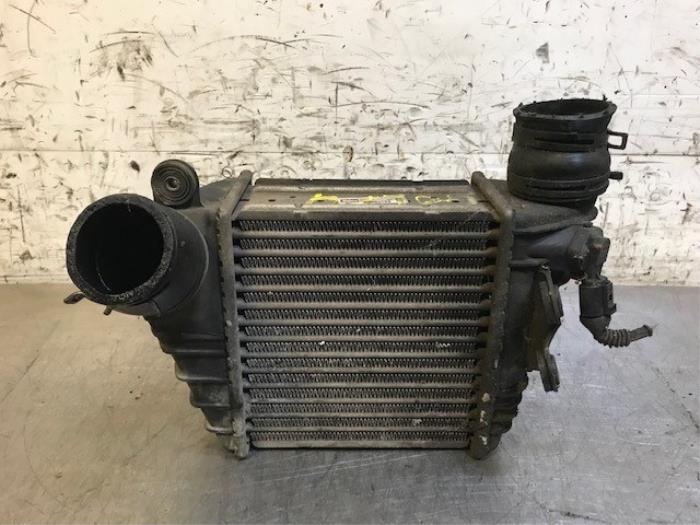 Usados Intercooler Volkswagen Golf IV Variant (1J5) 1.9 TDI 115 Precio de solicitud ofrecido por Autohandel-Smet Gebroeders NV