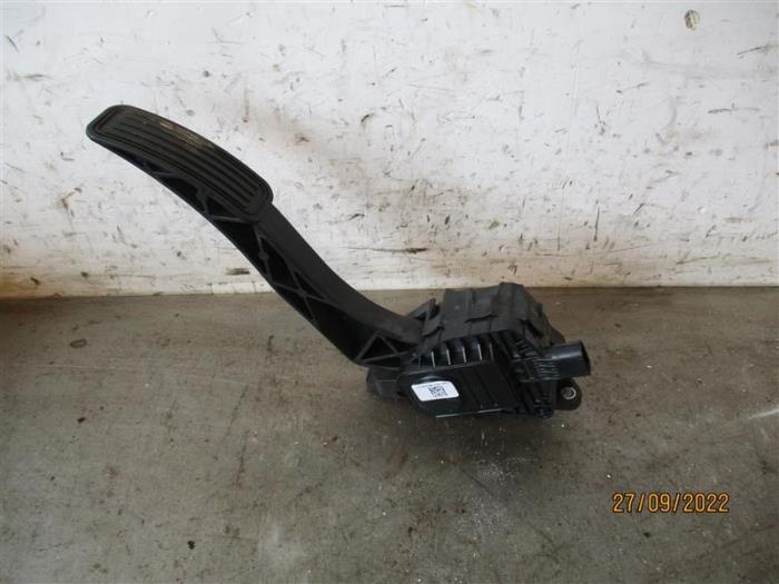 Gebrauchte Gaspedalposition Sensor Ford Mondeo V Preis auf Anfrage angeboten von Autohandel-Smet Gebroeders NV