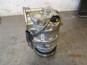 Used Air conditioning pump BMW 2 serie (F23) 220i 2.0 Turbo 16V Price on request offered by Autohandel-Smet Gebroeders NV