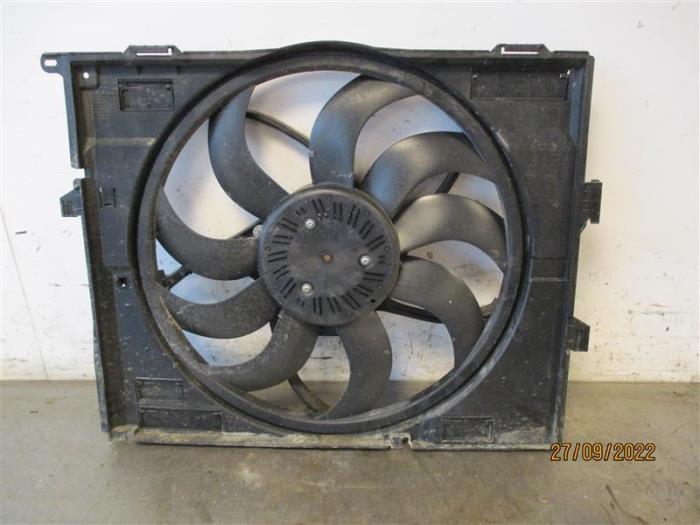 Używane Silnik wentylatora BMW 2 serie (F23) 220i 2.0 Turbo 16V Cena na żądanie oferowane przez Autohandel-Smet Gebroeders NV