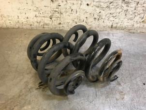 Used Rear coil spring Volkswagen Transporter T5 2.0 BiTDI DRF Price on request offered by Autohandel-Smet Gebroeders NV