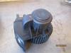 Heating and ventilation fan motor from a Volkswagen Transporter T5, 2003 / 2015 2.0 BiTDI DRF, Minibus, Diesel, 1.968cc, 132kW (179pk), FWD, CFCA, 2009-09 / 2015-08, 7E; 7F; 7H 2012