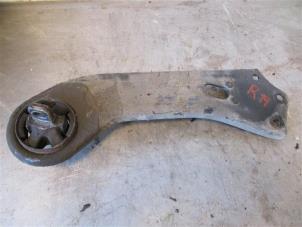 Used Rear wishbone, right Kia Sportage (QL) 1.6 CRDi 16V 136 Price on request offered by Autohandel-Smet Gebroeders NV