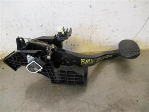Used Clutch pedal BMW X1 (F48) xDrive 25e 1.5 12V TwinPower Turbo Price on request offered by Autohandel-Smet Gebroeders NV