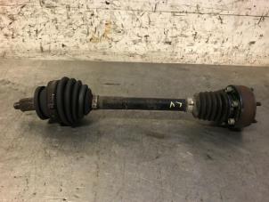 Used Front drive shaft, left Skoda Fabia (6Y3) 1.9 SDi Price on request offered by Autohandel-Smet Gebroeders NV