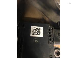 Used Nox sensor Renault Master IV (JV) 2.3 dCi 16V 145 Price on request offered by Autohandel-Smet Gebroeders NV