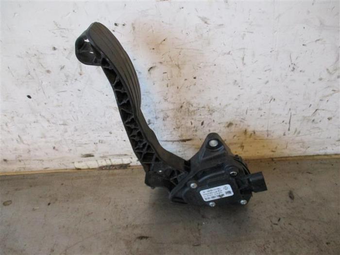 Begagnade Gaspedalsensor Renault Master III (JV) 2.3 dCi 16V 145 Pris på förfrågan erbjuds av Autohandel-Smet Gebroeders NV