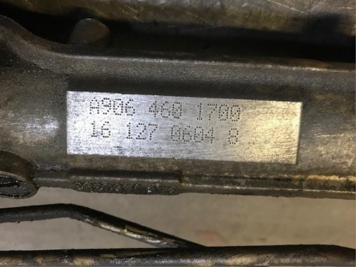Steering box from a Volkswagen Crafter 2.0 TDI 16V 2016