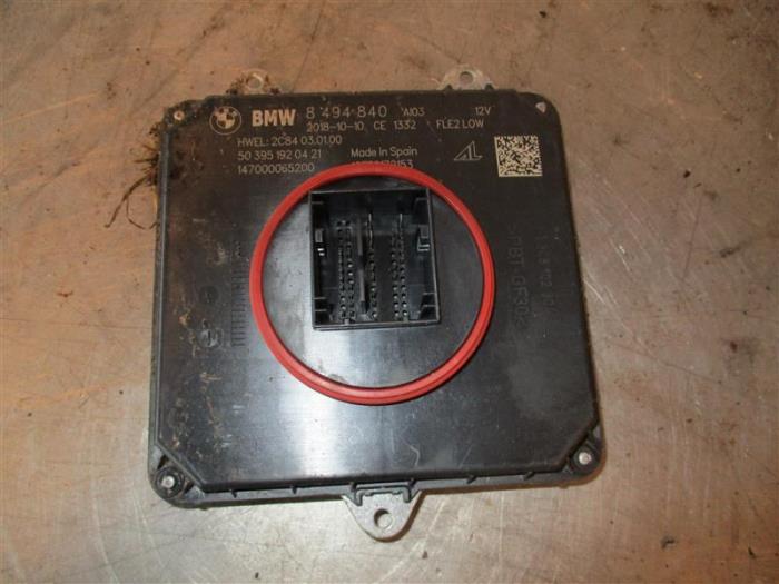 Begagnade Xenonmodul BMW 1 serie (F20) 118i 1.5 TwinPower 12V Pris på förfrågan erbjuds av Autohandel-Smet Gebroeders NV