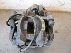 Used Rear brake calliper, left BMW X1 (F48) sDrive 20d 2.0 16V Price on request offered by Autohandel-Smet Gebroeders NV