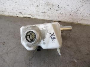 Used Master cylinder BMW X1 (F48) sDrive 20d 2.0 16V Price on request offered by Autohandel-Smet Gebroeders NV