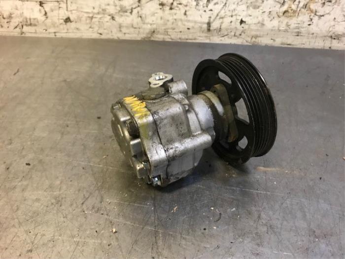 Usagé Pompe de direction Volkswagen Amarok 3.0 TDI V6 24V 4Motion Prix sur demande proposé par Autohandel-Smet Gebroeders NV