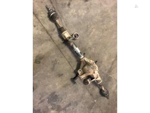 Used Front drive shaft, right Ssang Yong Rexton W 2.2 RX 220 E-XDI 16V 4WD Price on request offered by Autohandel-Smet Gebroeders NV
