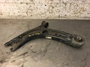 Used Front wishbone, left Audi Q2 (GAB/GAG) 1.6 30 TDI 16V Price on request offered by Autohandel-Smet Gebroeders NV