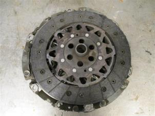 Used Clutch kit (complete) Mini Mini (R56) 1.6 Cooper D 16V Price on request offered by Autohandel-Smet Gebroeders NV