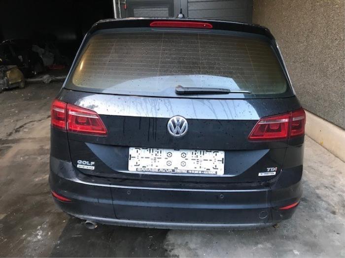 Tylna klapa z Volkswagen Golf Sportsvan (AUVS) 1.6 TDI BlueMotion 16V 2014