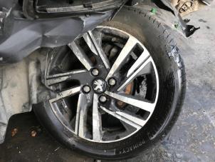 Used Set of wheels Peugeot 208 II (UB/UH/UP) 1.2 Vti 12V PureTech 100 Price on request offered by Autohandel-Smet Gebroeders NV