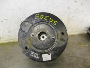 Used Brake servo Ford Focus 3 Wagon 1.0 Ti-VCT EcoBoost 12V 100 Price on request offered by Autohandel-Smet Gebroeders NV