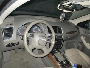Usados Airbag set + dashboard Audi Q5 (8RB) Precio de solicitud ofrecido por Autohandel-Smet Gebroeders NV