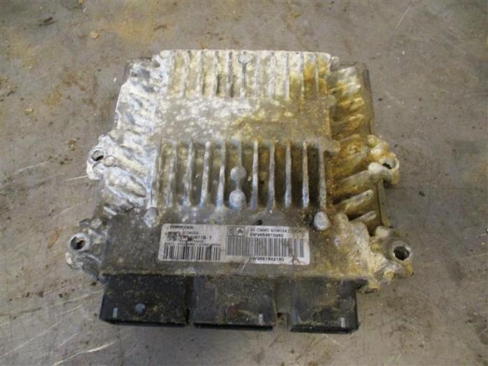 Used Engine management computer Peugeot 807 2.0 HDi 16V 120 Price on request offered by Autohandel-Smet Gebroeders NV