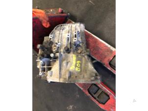Getriebe van een Peugeot 807 2.0 HDi 16V 120 2006