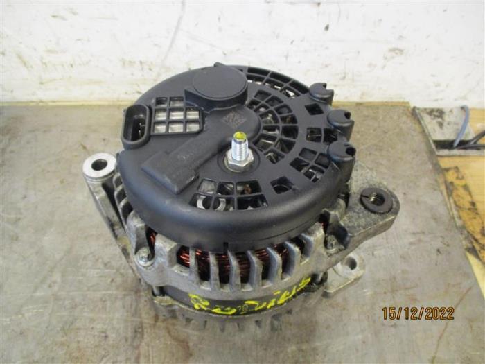 Dynamo from a SsangYong Rodius 2.2 SV 220 e-XDi 16V 2WD 2018