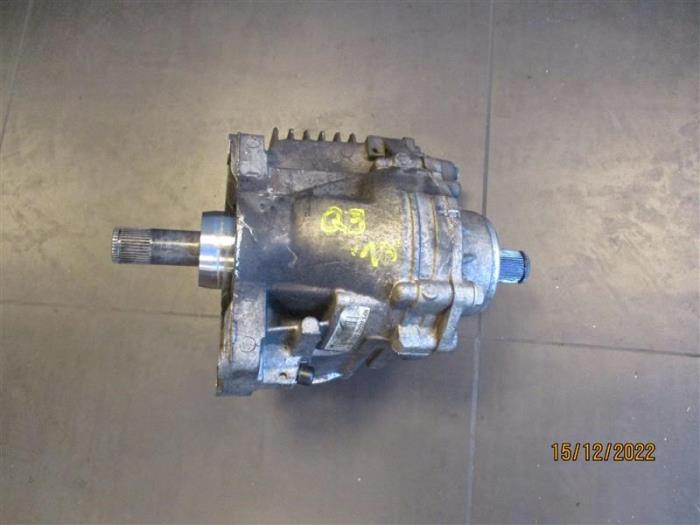 Begagnade Främre differential Audi Q3 (8UB/8UG) 2.0 TDI 16V 177 Quattro Pris på förfrågan erbjuds av Autohandel-Smet Gebroeders NV