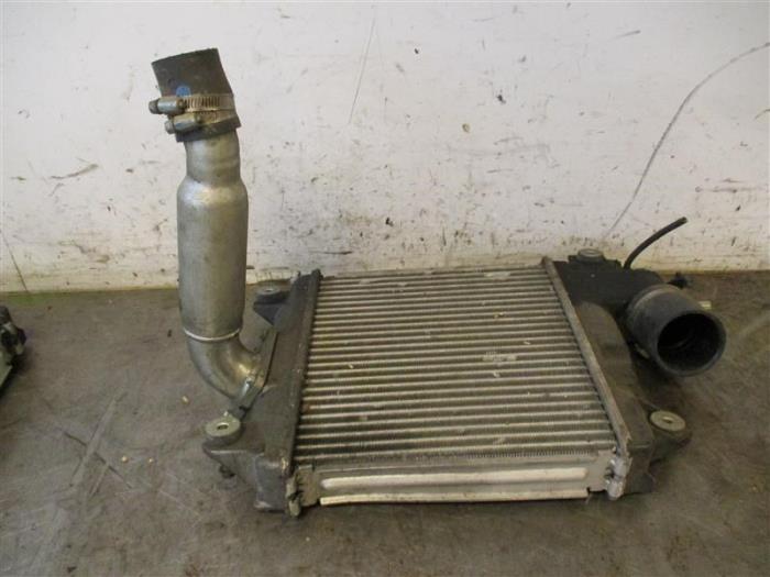 Used Intercooler Toyota Hilux IV 3.0 D4-D 16V 4x4 Price on request offered by Autohandel-Smet Gebroeders NV