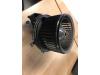 Heating and ventilation fan motor from a Peugeot Boxer (U9) 2.0 BlueHDi 130 2020