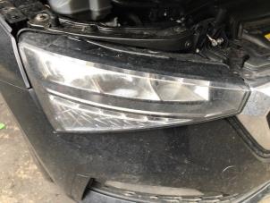Used Headlight, right Skoda Scala 1.0 TSI 95 Price on request offered by Autohandel-Smet Gebroeders NV