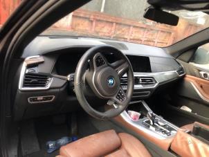 Używane Airbag set + dashboard BMW X5 (G05) xDrive 30d 3.0 Turbo 24V Mild Hybrid Cena na żądanie oferowane przez Autohandel-Smet Gebroeders NV