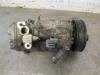 Air conditioning pump from a BMW 3 serie (E90), 2005 / 2011 318i 16V, Saloon, 4-dr, Petrol, 1.995cc, 95kW (129pk), RWD, N46B20B, 2005-09 / 2007-08, PF71; PF72; VA51; VA52; VG51; VG52 2007