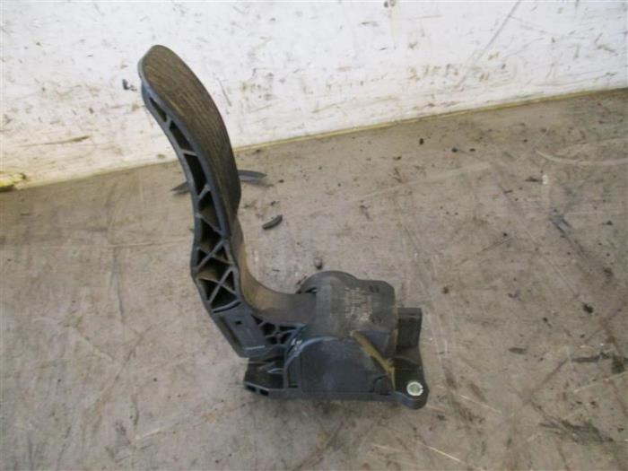 Gebrauchte Gaspedalposition Sensor Volkswagen Crafter 2.5 TDI 30/32/35/46/50 Preis auf Anfrage angeboten von Autohandel-Smet Gebroeders NV
