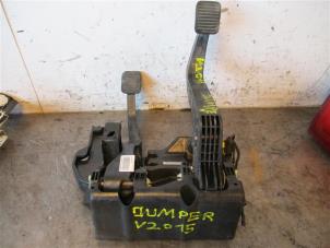 Used Set of pedals Citroen Jumper (U9) 2.2 Blue HDi 140 Price on request offered by Autohandel-Smet Gebroeders NV