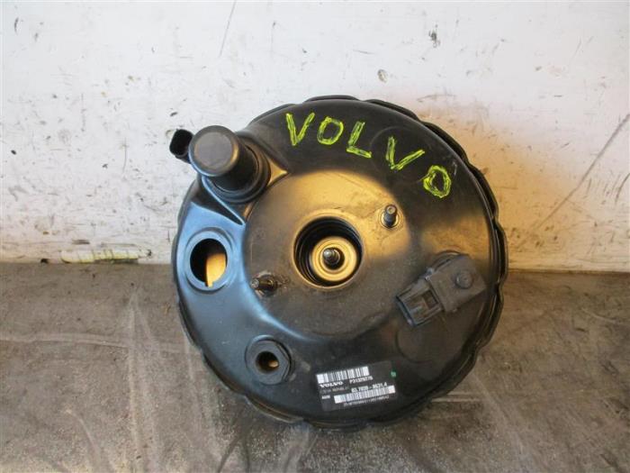 Usagé Servo frein Volvo V40 Cross Country (MZ) 2.0 D3 20V Prix sur demande proposé par Autohandel-Smet Gebroeders NV