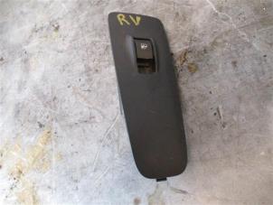 Used Electric window switch Peugeot Boxer (U9) 2.2 HDi 110 Euro 5 Price on request offered by Autohandel-Smet Gebroeders NV