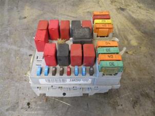 Used Fuse box Peugeot Boxer (U9) 2.2 HDi 110 Euro 5 Price on request offered by Autohandel-Smet Gebroeders NV