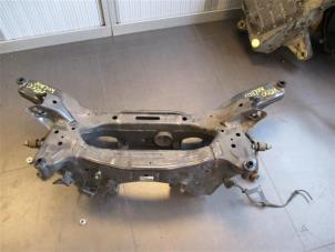 Used Subframe Renault Koleos II (RZGH) 1.7 Blue dCi 150 Price on request offered by Autohandel-Smet Gebroeders NV