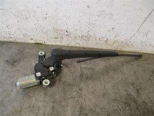 Used Rear wiper motor BMW 1 serie (F20) 118i 1.5 TwinPower 12V Price on request offered by Autohandel-Smet Gebroeders NV