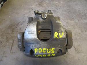 Used Front brake calliper, left Ford Focus 4 Price on request offered by Autohandel-Smet Gebroeders NV