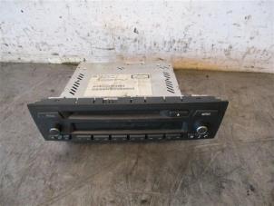 Used Radio CD player BMW X1 (E84) sDrive 18d 2.0 16V Price on request offered by Autohandel-Smet Gebroeders NV