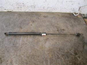 Used Set of gas struts for boot Ford B-Max (JK8) 1.0 EcoBoost 12V 100 Price on request offered by Autohandel-Smet Gebroeders NV