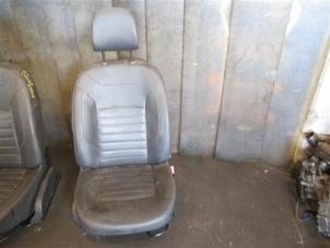 Used Seat, left Dacia Lodgy (JS) 1.2 TCE 16V Price on request offered by Autohandel-Smet Gebroeders NV